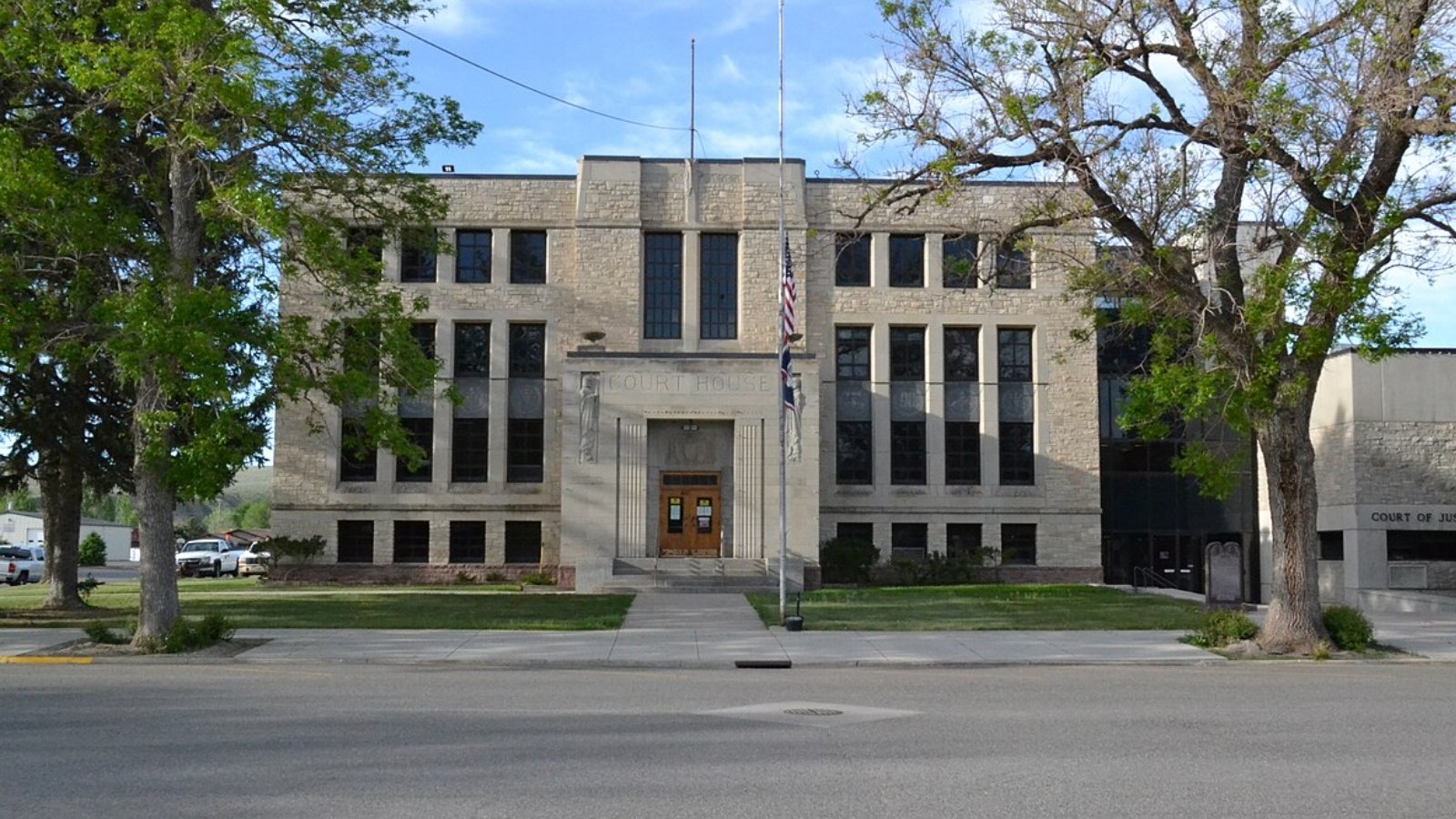 Thermopolis WY Town Image