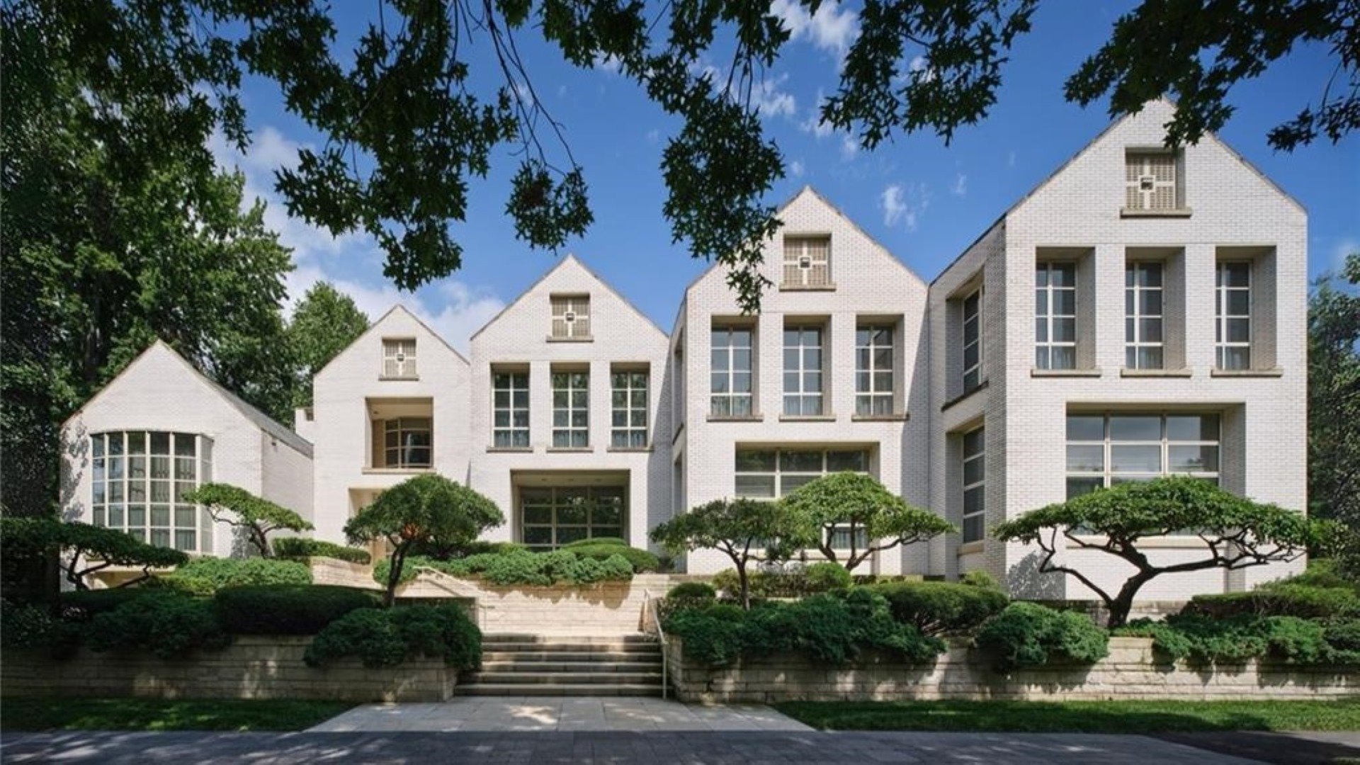 5 of the Most Expensive Houses Currently on the Market in Kansas (July 2025)