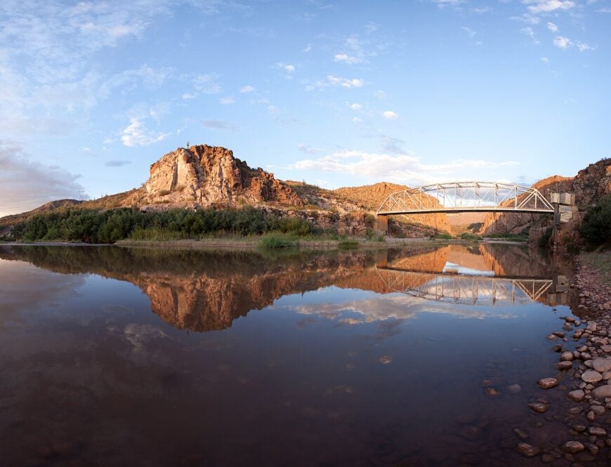 The current image has no alternative text. The file name is: Bridge_over_Salt_River.jpg