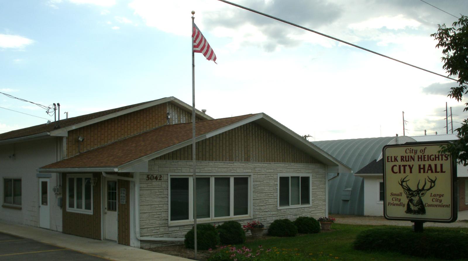 Elk Run Heights Town Image