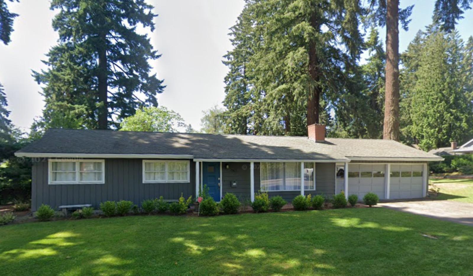 Lake Oswego Town Image