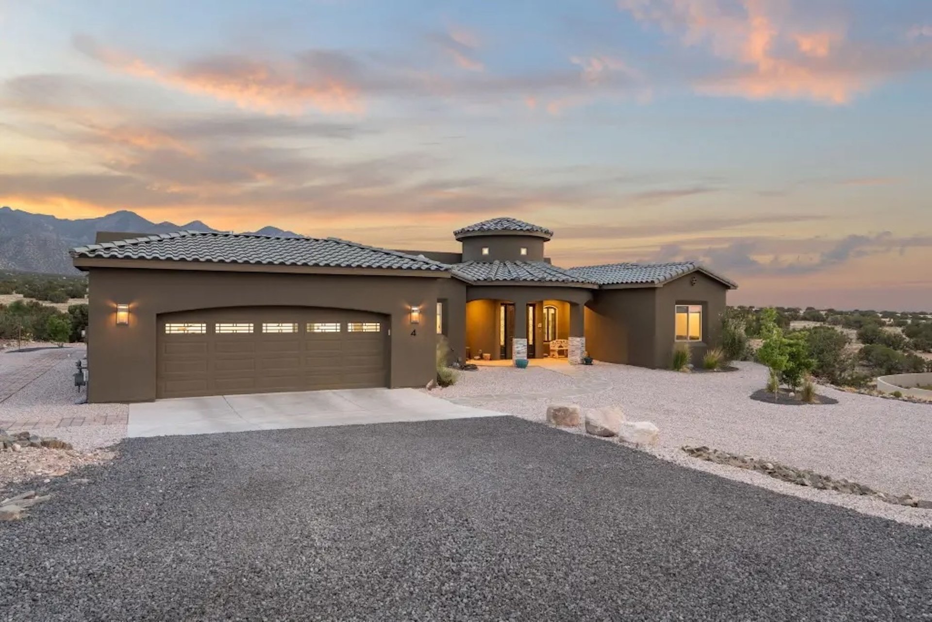 Here’s What $1 Million Will Get You For a House in New Mexico (July 2025 - 10 Properties)