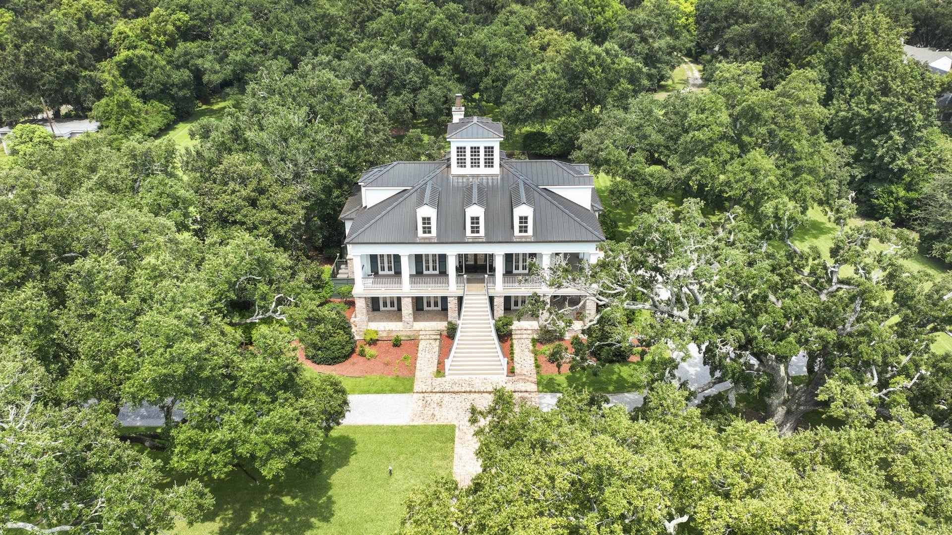 5 of the Most Expensive Houses Currently on the Market in Mississippi (July 2025)