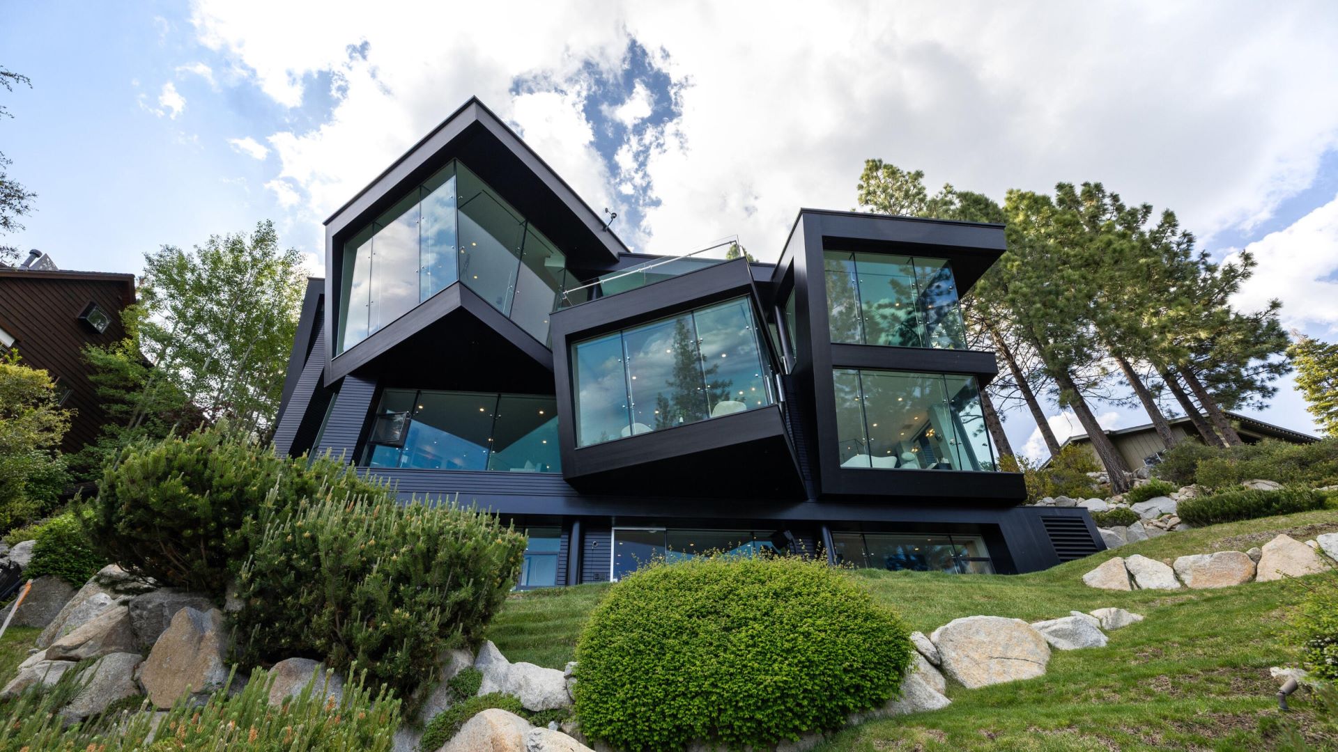 5 of the Most Expensive Houses Currently on the Market in Nevada (July 2025)