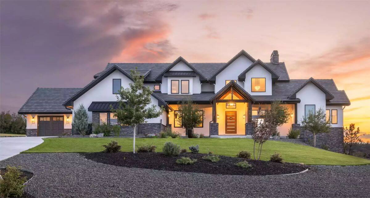McCrae Heights 6-BEdroom Craftsman-Style Home with Loft and Balcony (Floor Plan)