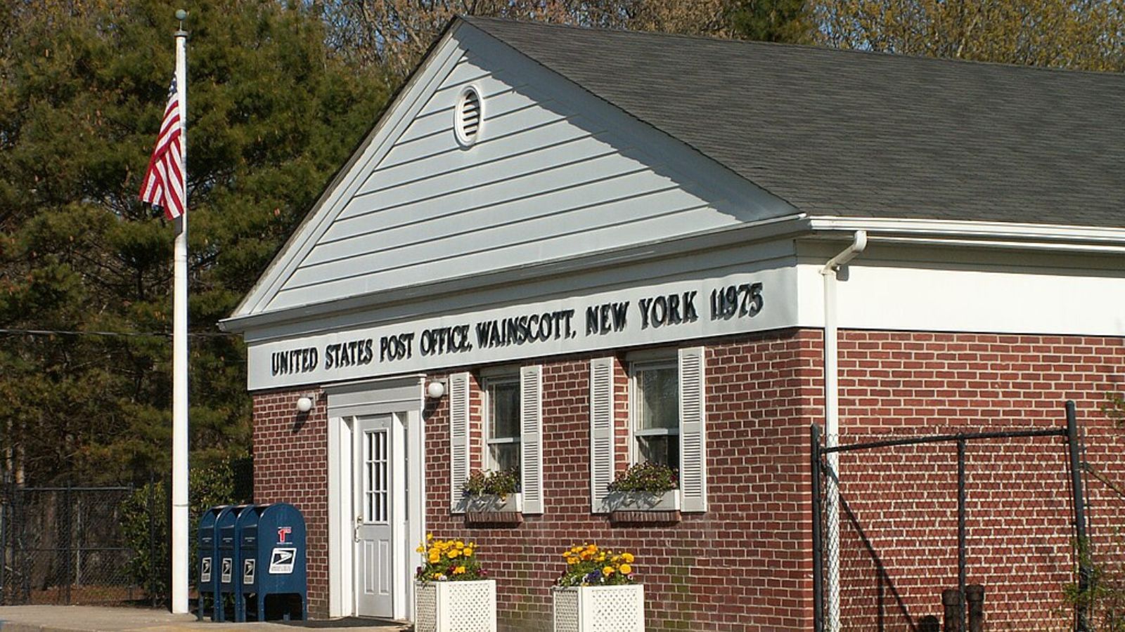 Wainscott Town Image