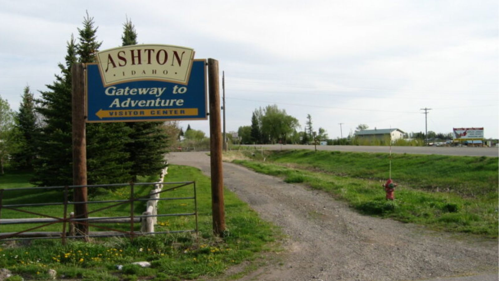Ashton Town Image