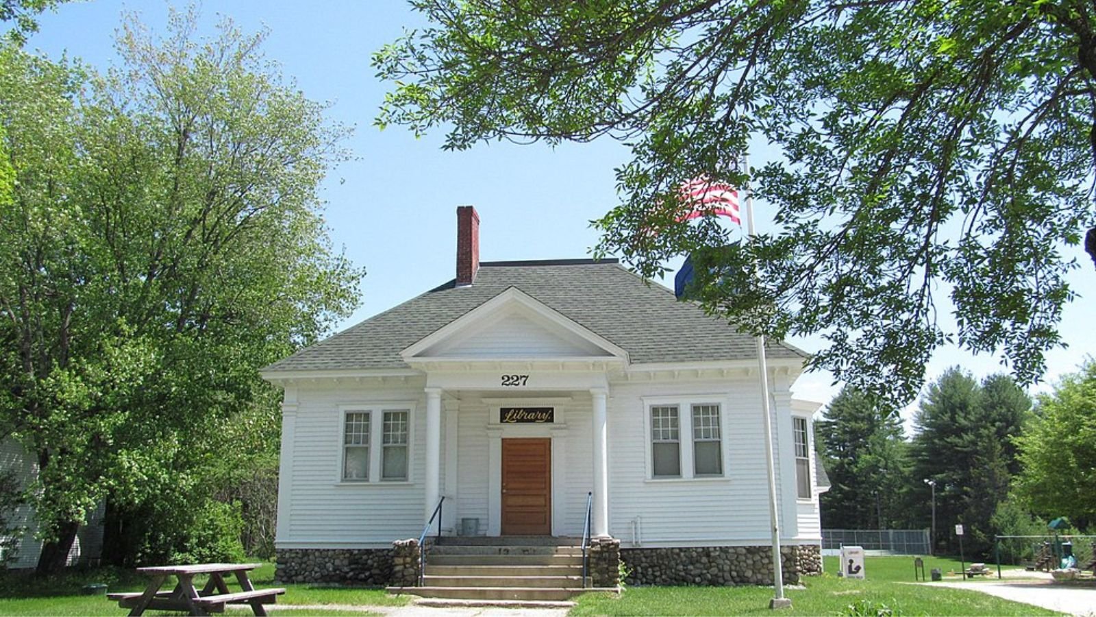 Lovell Town Image
