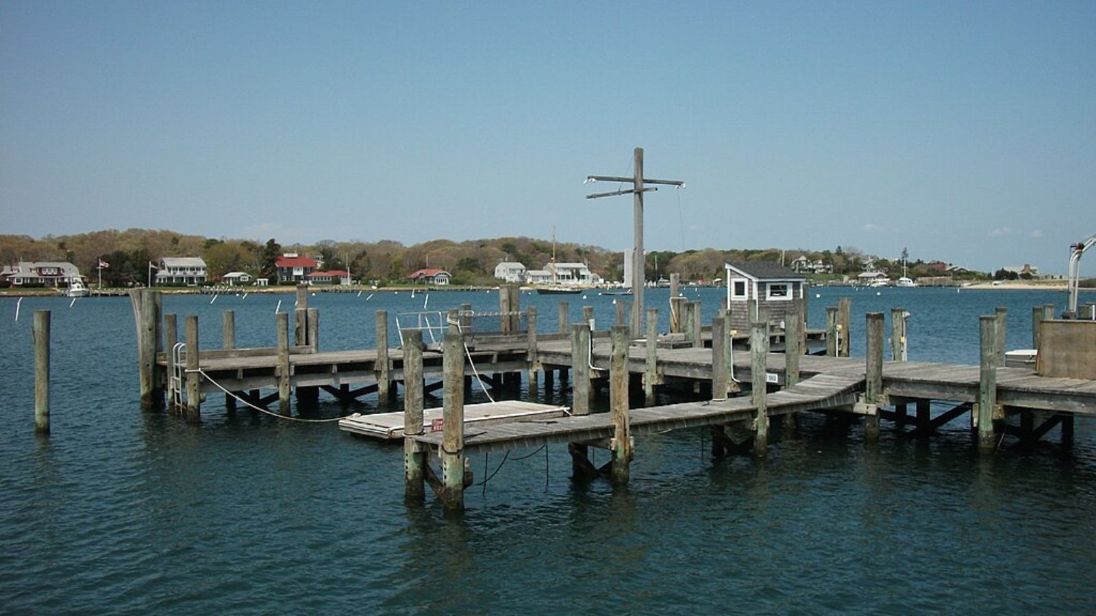 Oak Bluffs Town Image