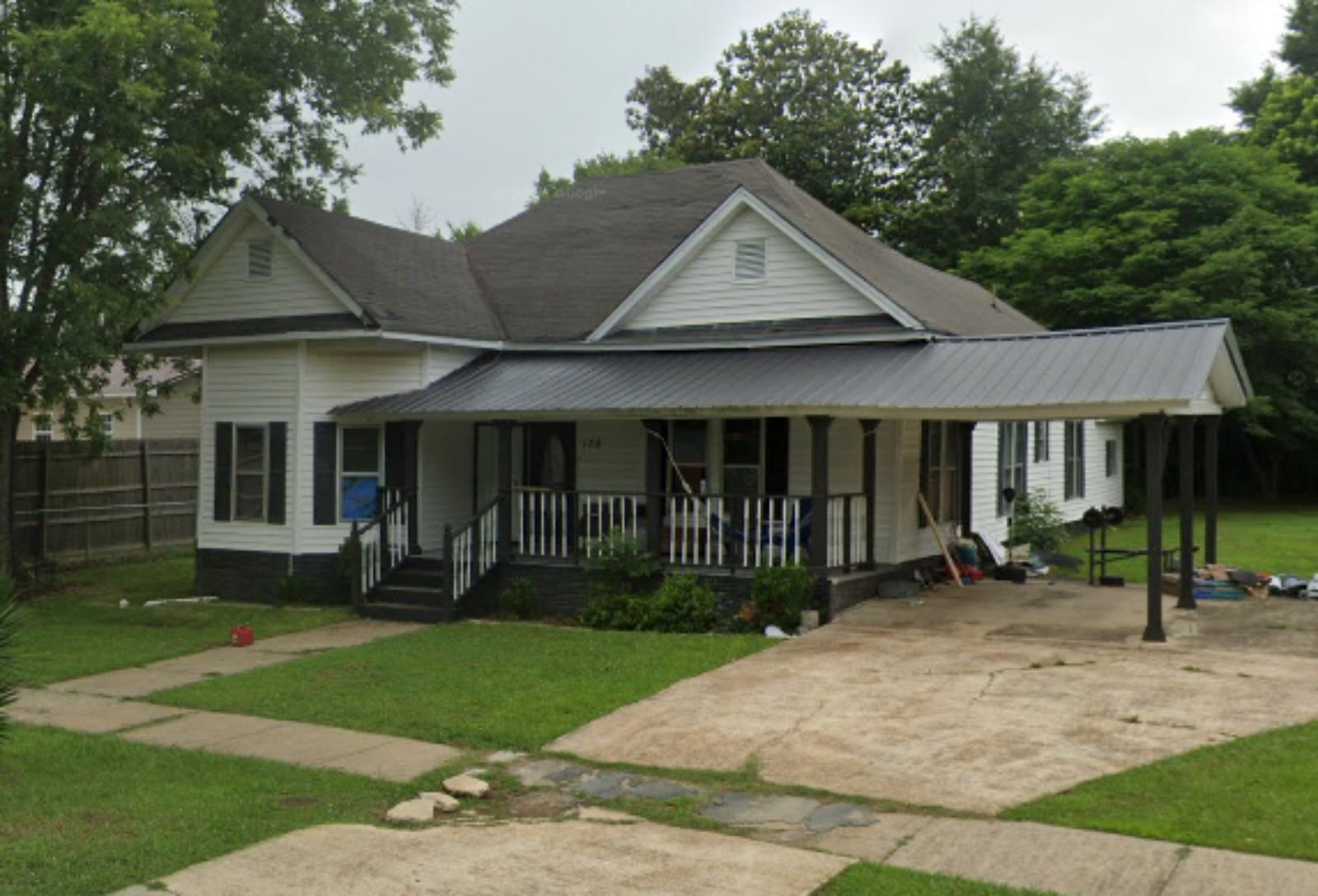 Carbon Hill Town Image