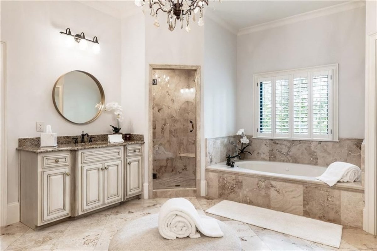 13,878 Sq. Ft. Mansion in Alpharetta, GA ($5,200,000)