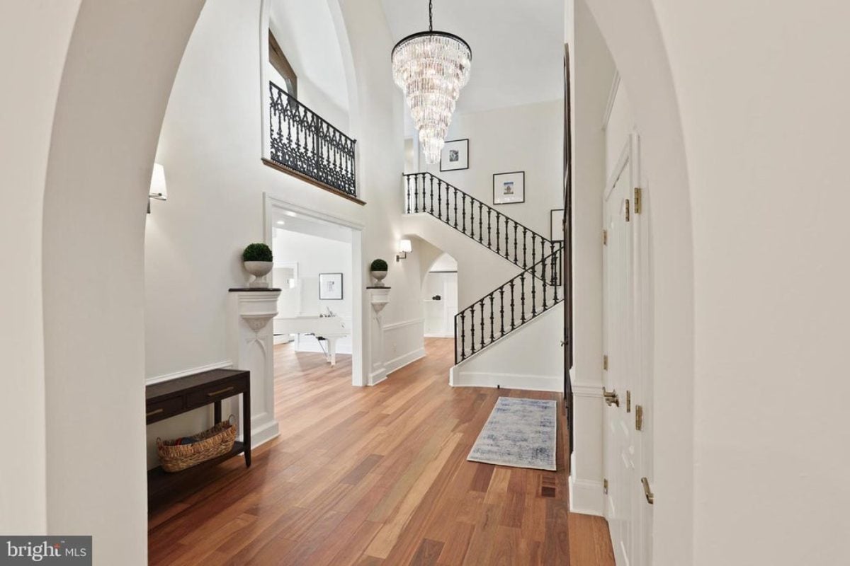 9,024 Sq. Ft. Mansion in Annapolis, MD ($6,995,000)