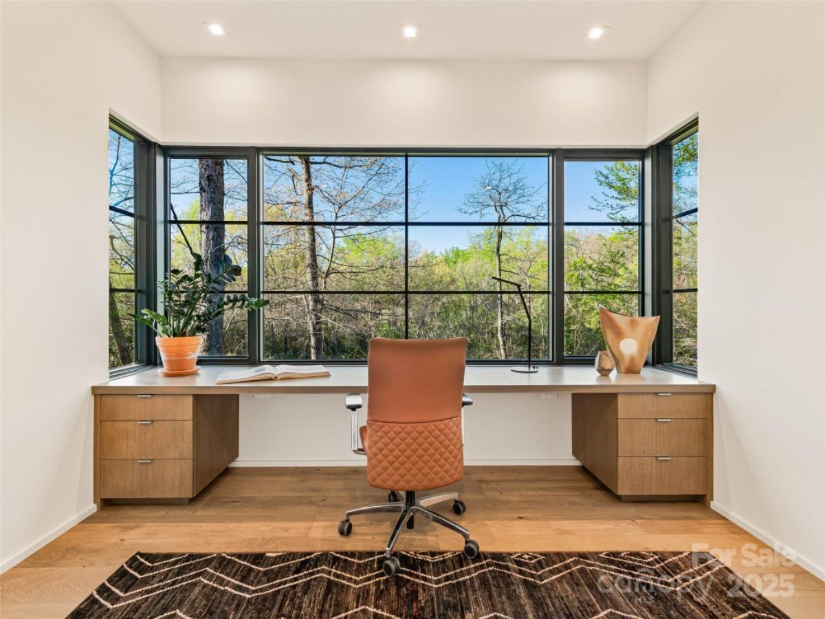 5,896 Sq. Ft. Mansion in Arden, NC ($7,795,000)
