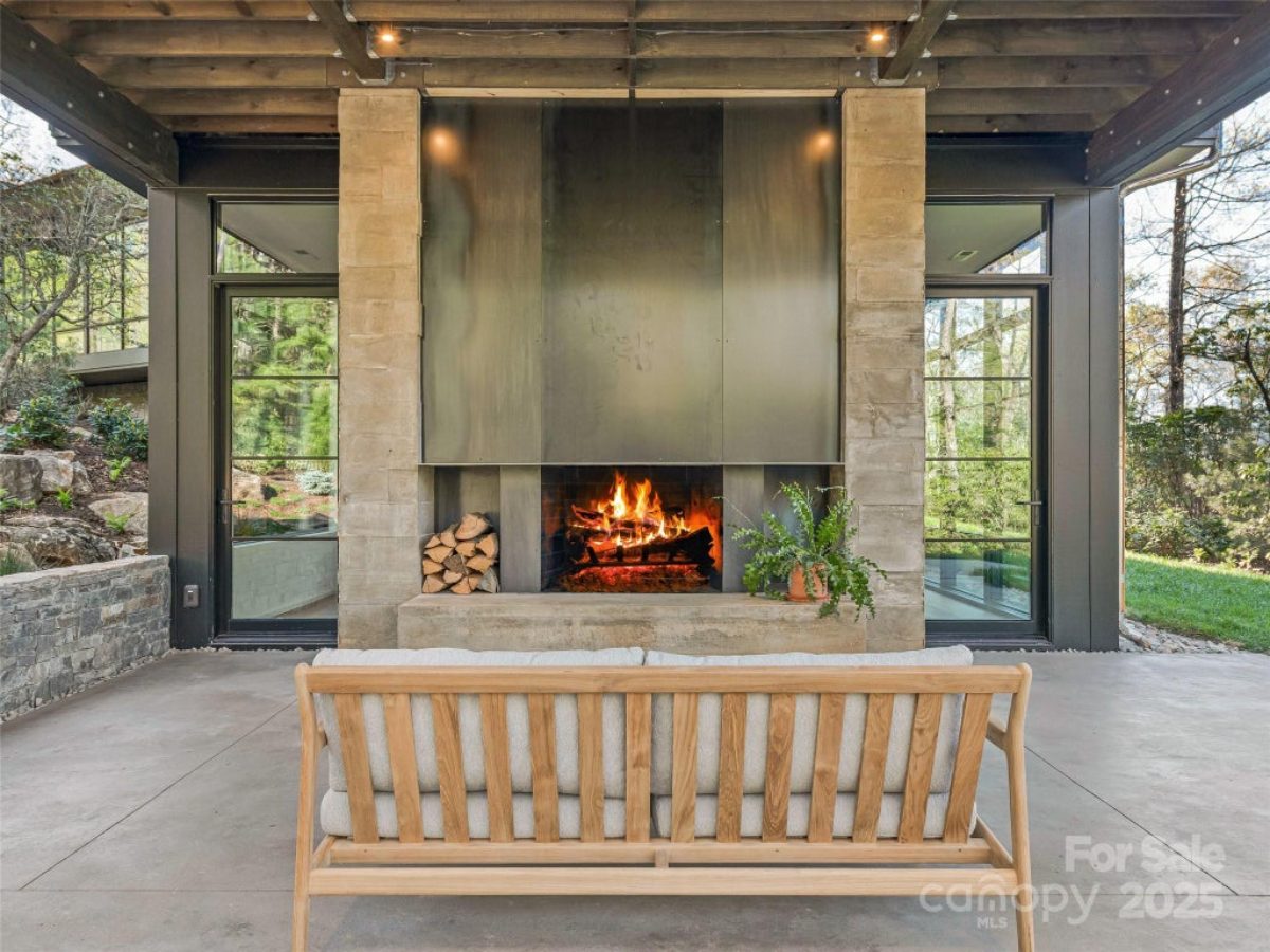 5,896 Sq. Ft. Mansion in Arden, NC ($7,795,000)