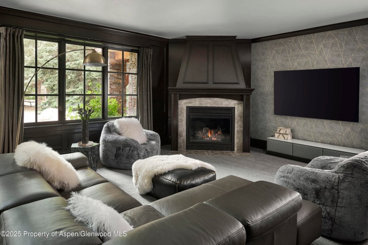 6,031 Sq. Ft. Mansion in Aspen, CO ($15,500,000)