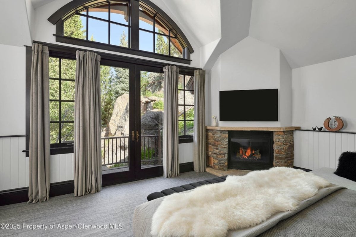 6,031 Sq. Ft. Mansion in Aspen, CO ($15,500,000)