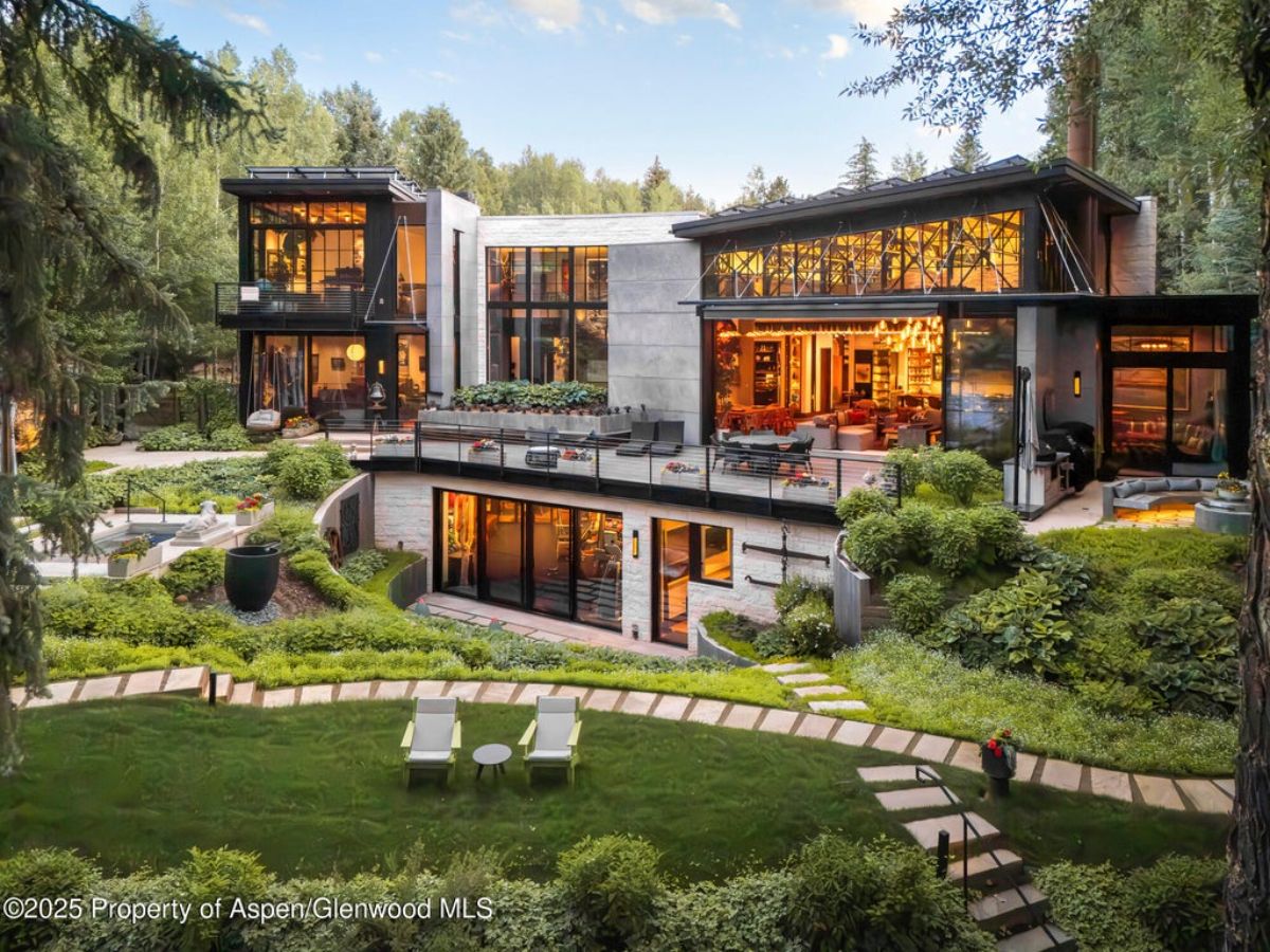 9,737 Sq. Ft. Mansion in Aspen, CO ($58,500,000)