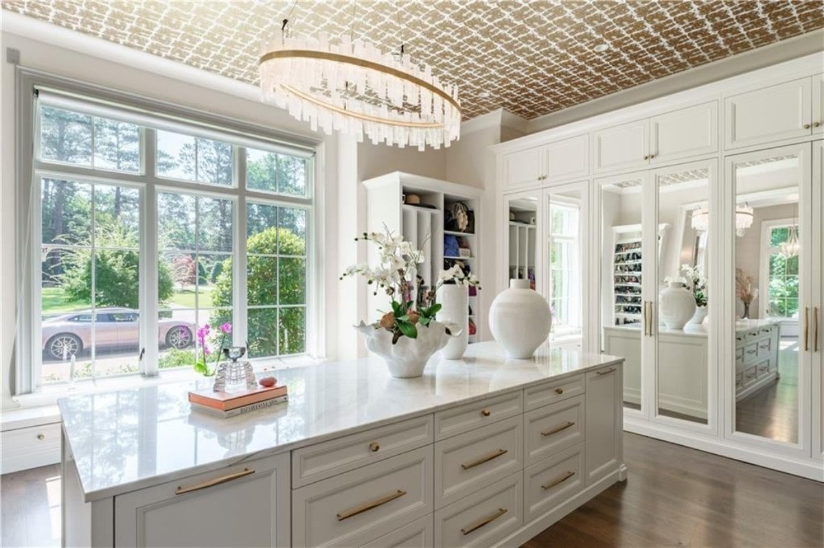 21,314 Sq. Ft. Mansion in Atlanta, GA ($18,000,000)