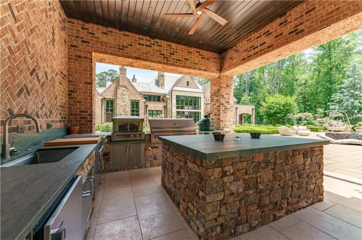 21,314 Sq. Ft. Mansion in Atlanta, GA ($18,000,000)