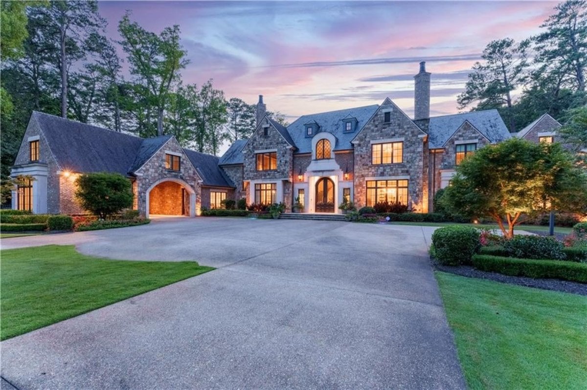 21,314 Sq. Ft. Mansion in Atlanta, GA ($18,000,000)