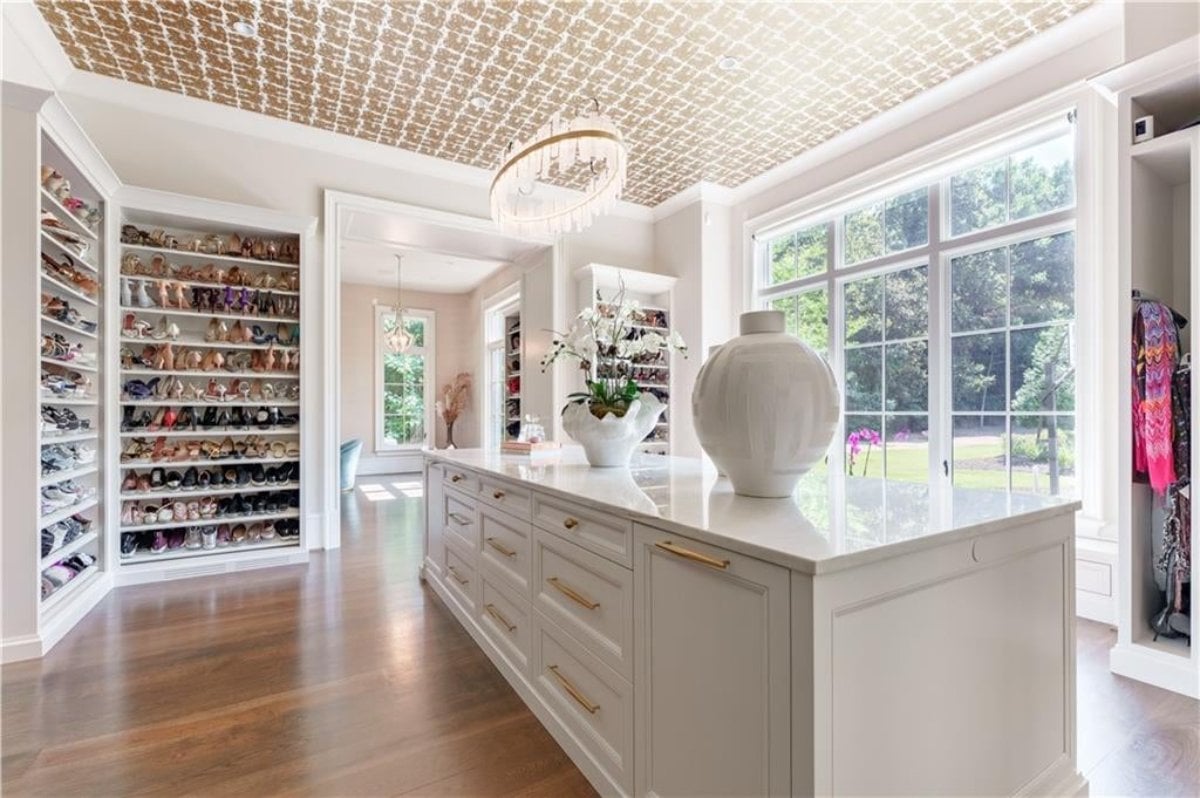 21,314 Sq. Ft. Mansion in Atlanta, GA ($18,000,000)