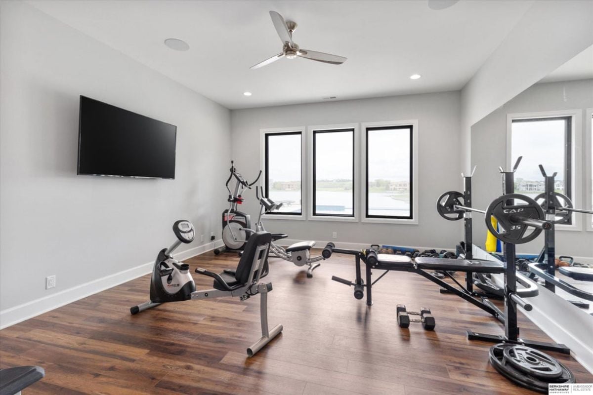 7,847 Sq. Ft. Mansion in Bennington, NE ($2,985,000)
