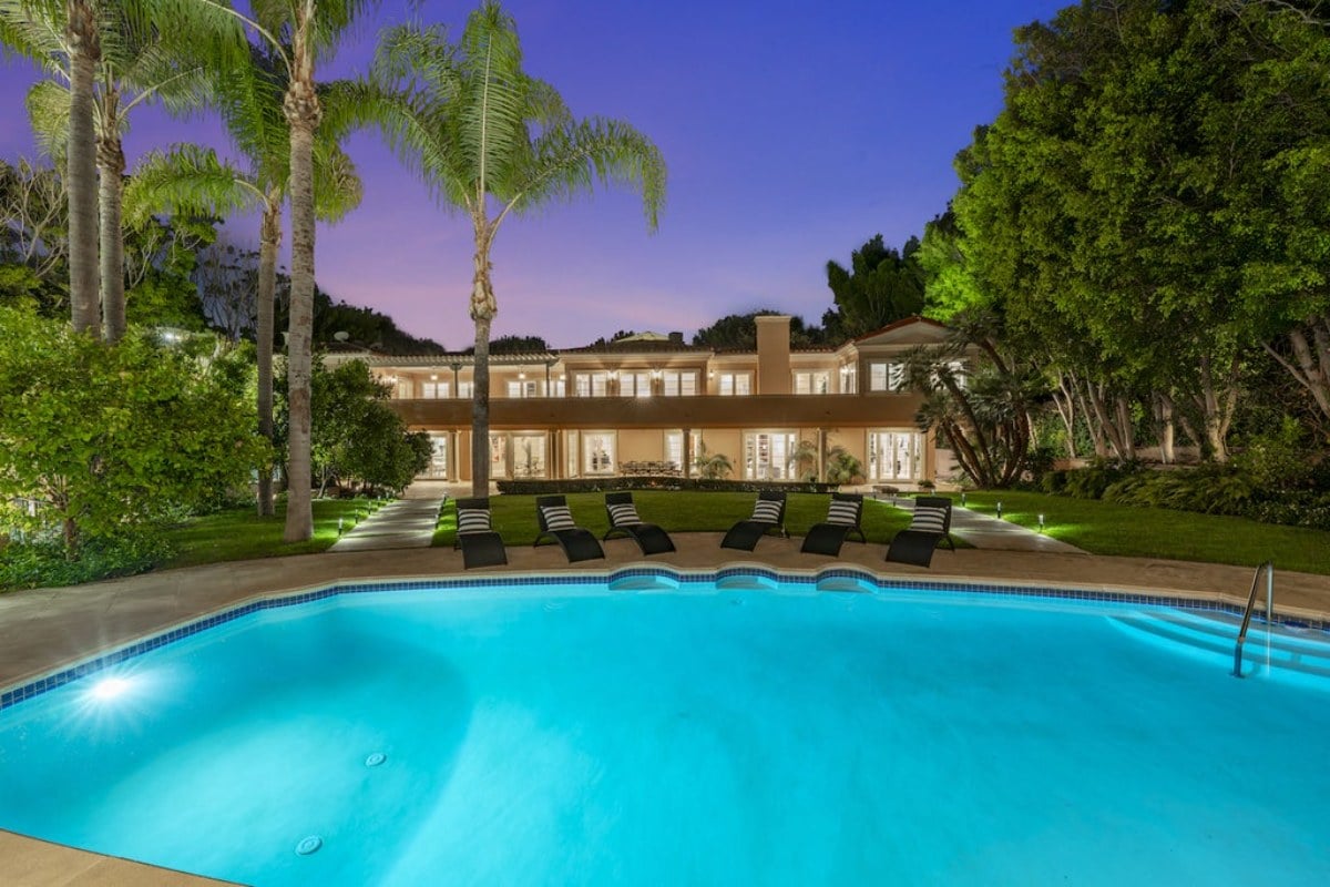13,404 Sq. Ft. Mansion in Beverly Hills, CA ($26,800,000)