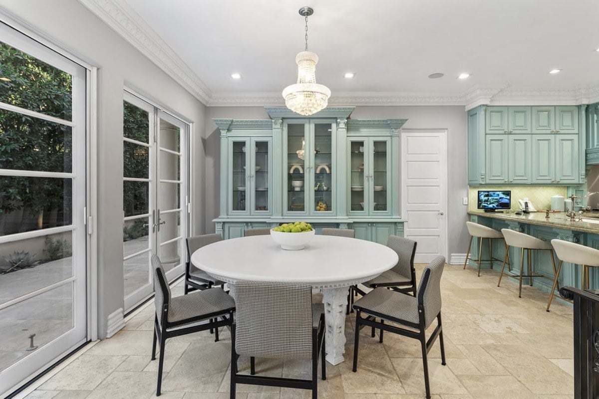13,404 Sq. Ft. Mansion in Beverly Hills, CA ($26,800,000)