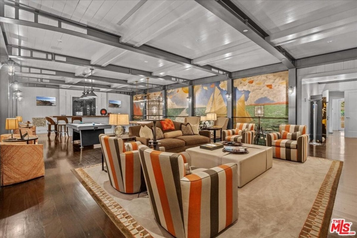 19,474 Sq. Ft. Mansion in Beverly Hills, CA ($39,995,000)
