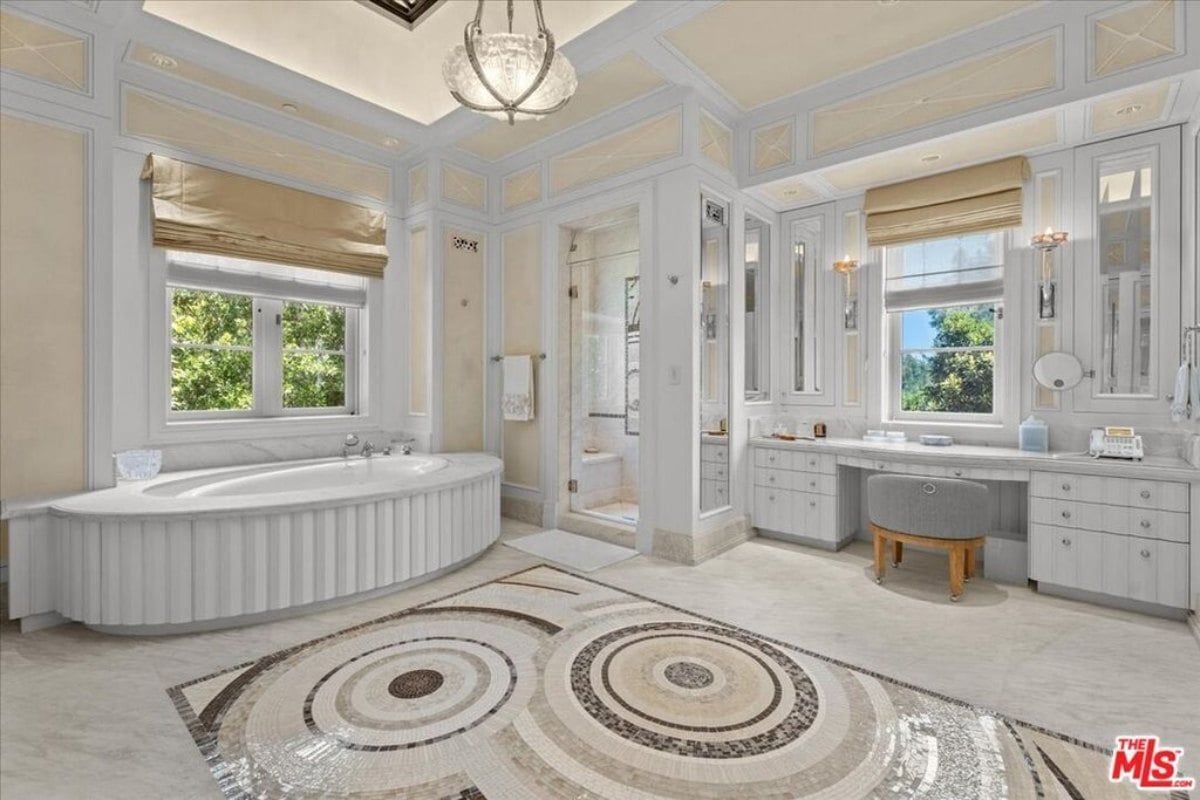 19,474 Sq. Ft. Mansion in Beverly Hills, CA ($39,995,000)