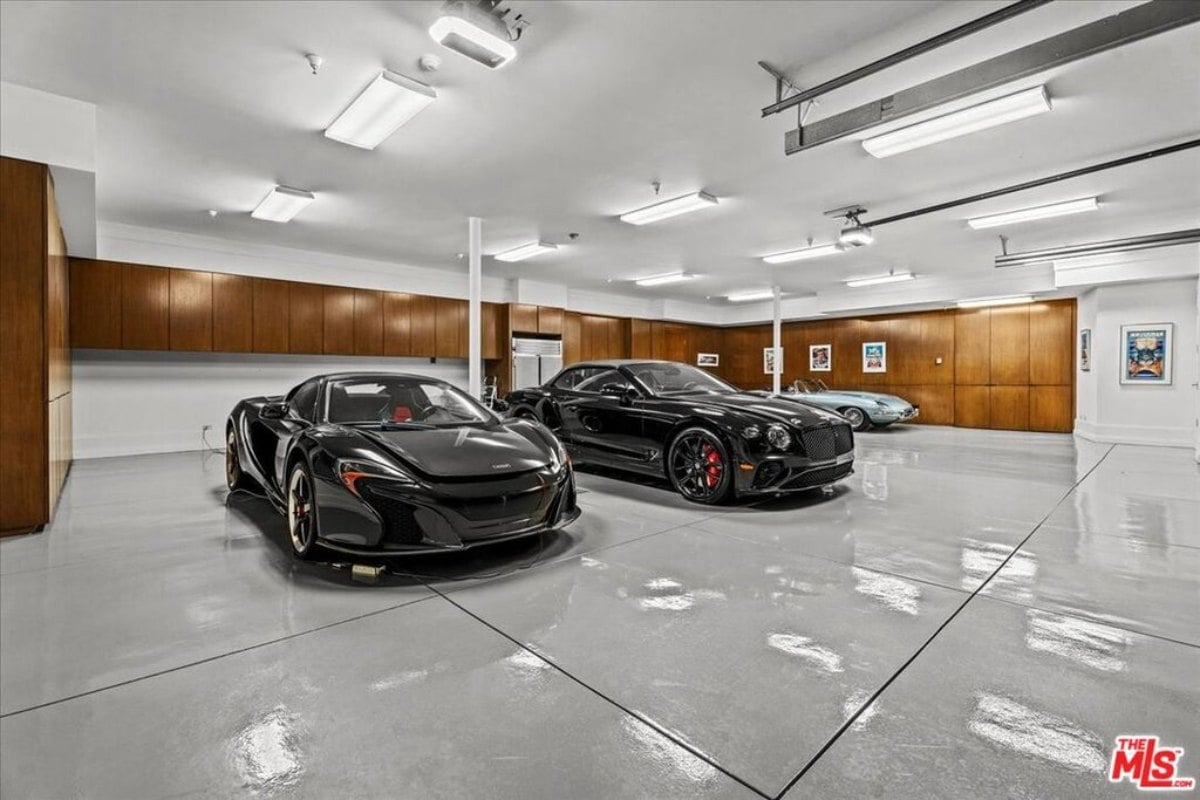 19,474 Sq. Ft. Mansion in Beverly Hills, CA ($39,995,000)