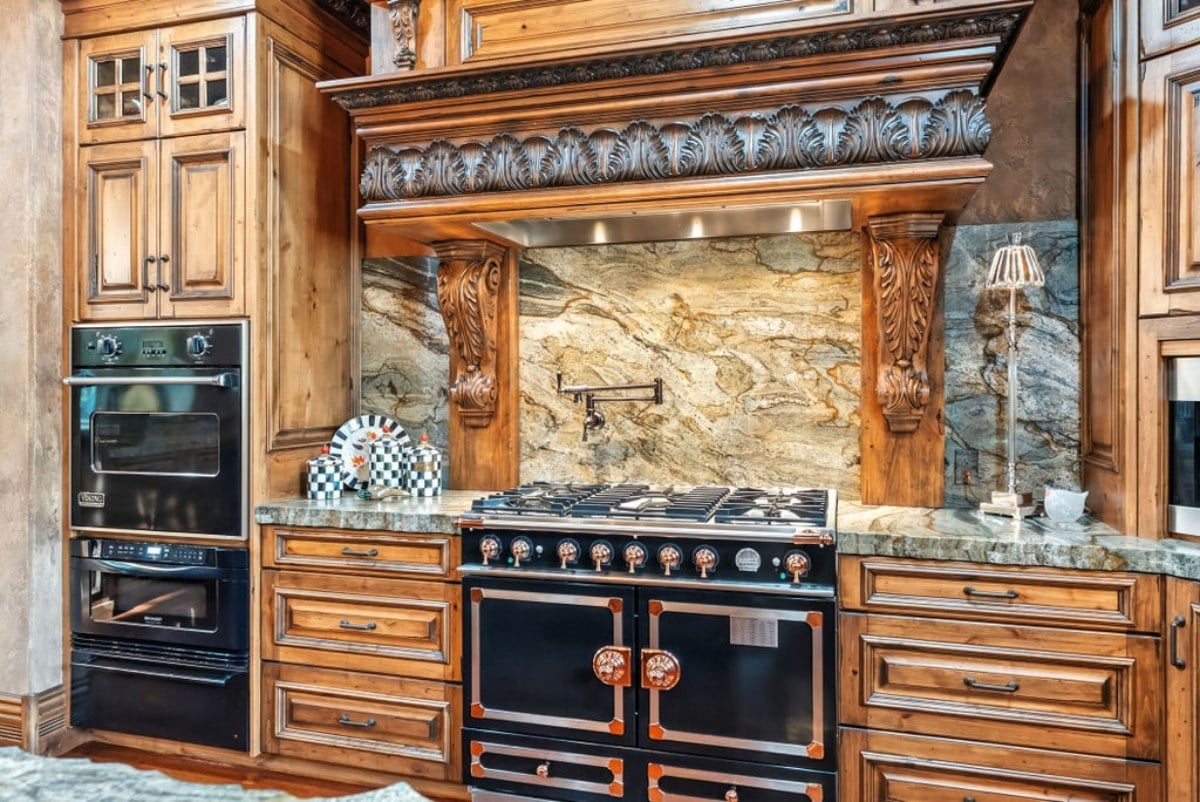 9,026 Sq. Ft. Mansion in Breckenridge, CO ($8,500,000)