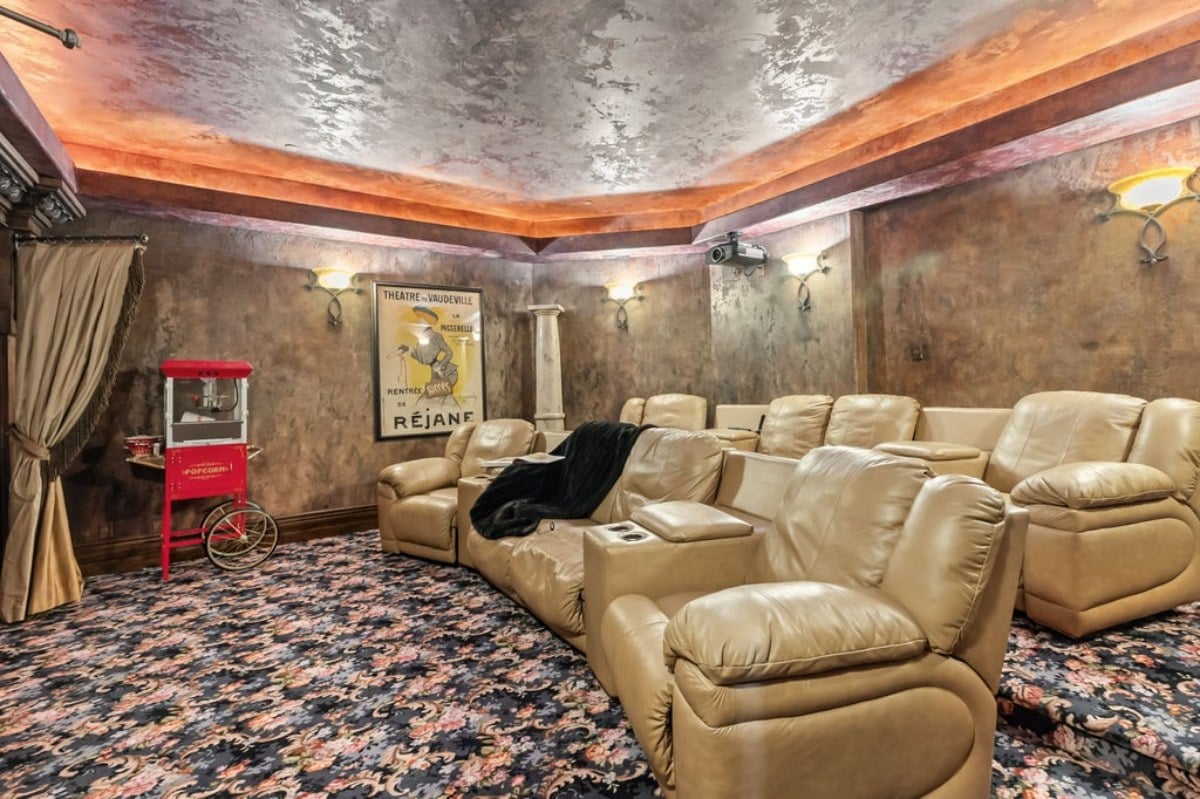 9,026 Sq. Ft. Mansion in Breckenridge, CO ($8,500,000)