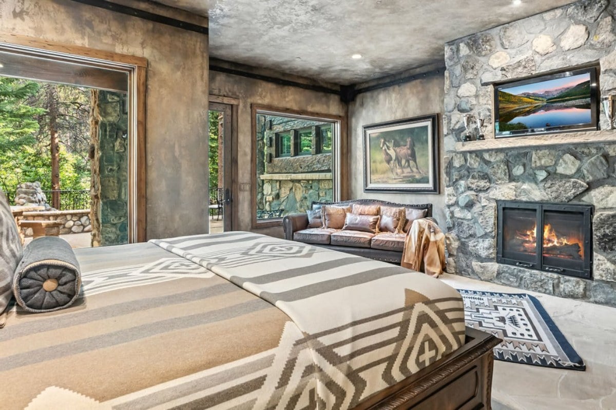 9,026 Sq. Ft. Mansion in Breckenridge, CO ($8,500,000)