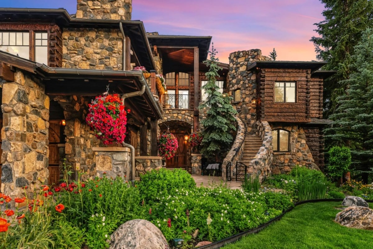 9,026 Sq. Ft. Mansion in Breckenridge, CO ($8,500,000)