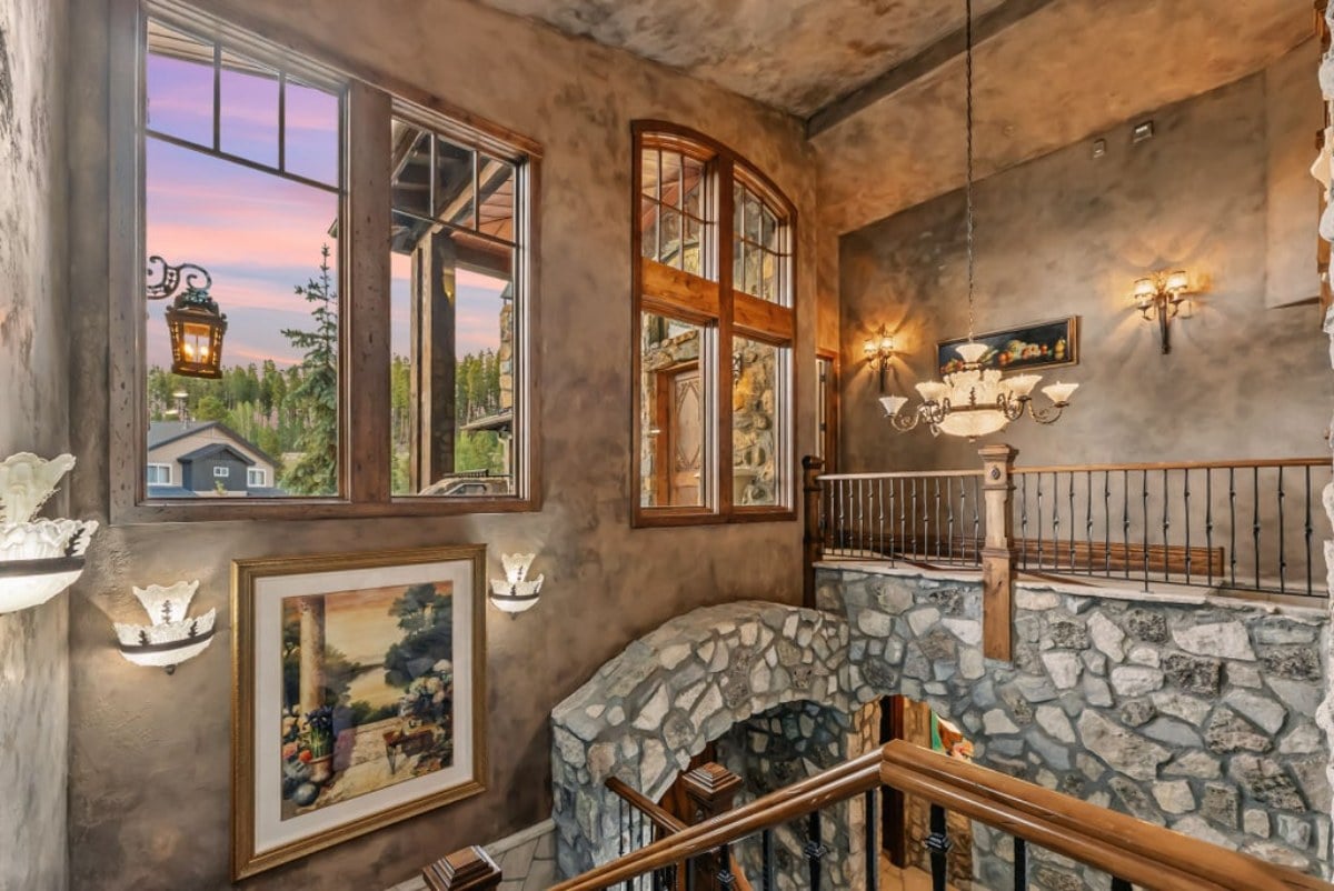 9,026 Sq. Ft. Mansion in Breckenridge, CO ($8,500,000)