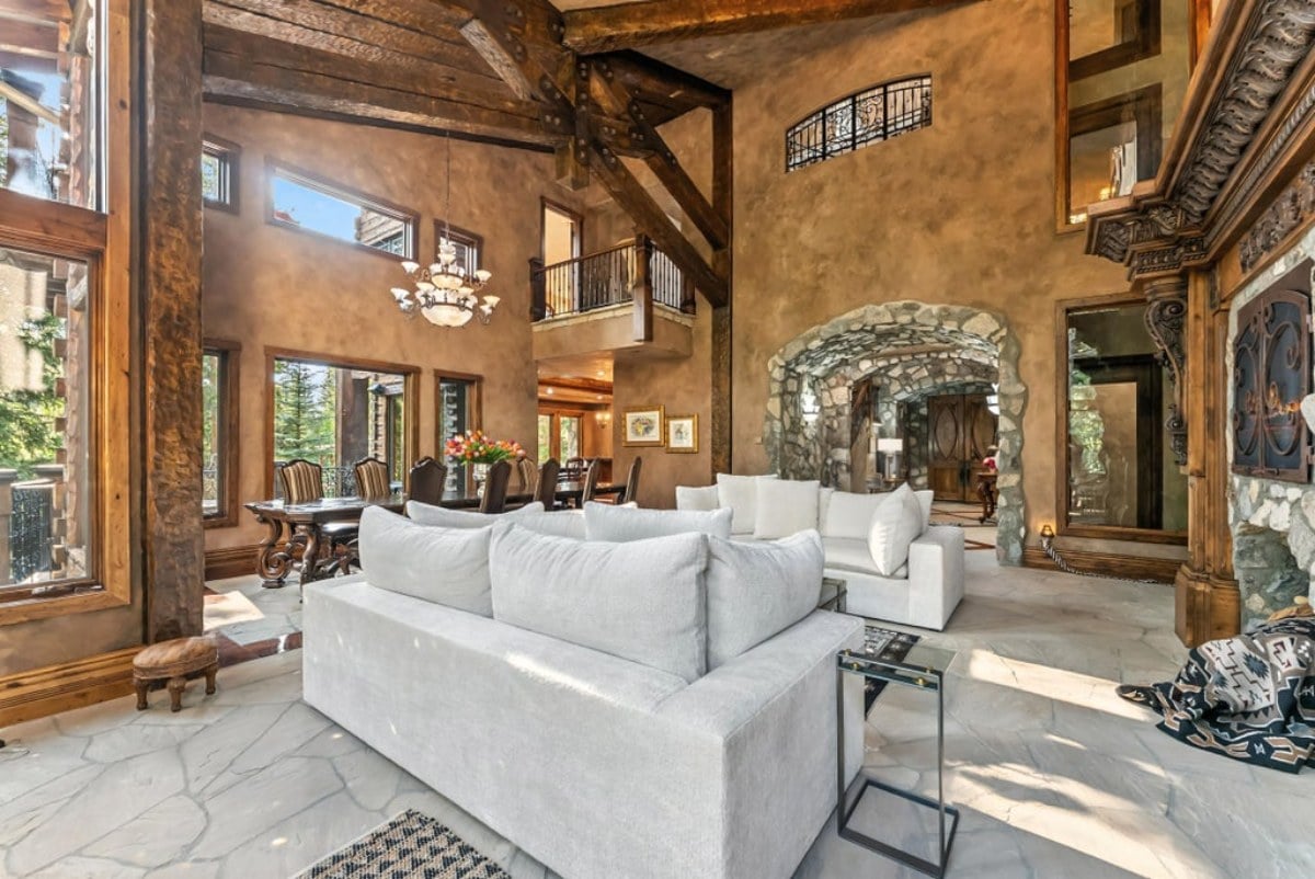 9,026 Sq. Ft. Mansion in Breckenridge, CO ($8,500,000)