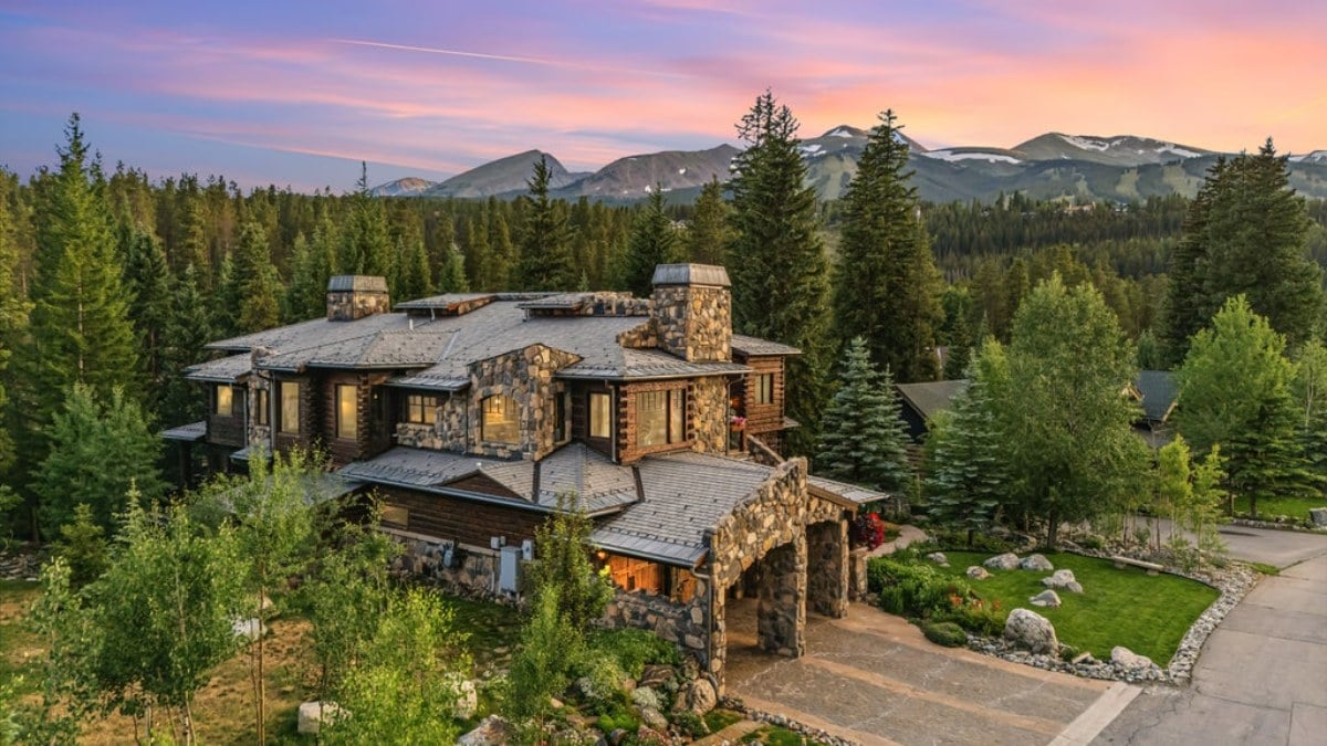 9,026 Sq. Ft. Mansion in Breckenridge, CO ($8,500,000)