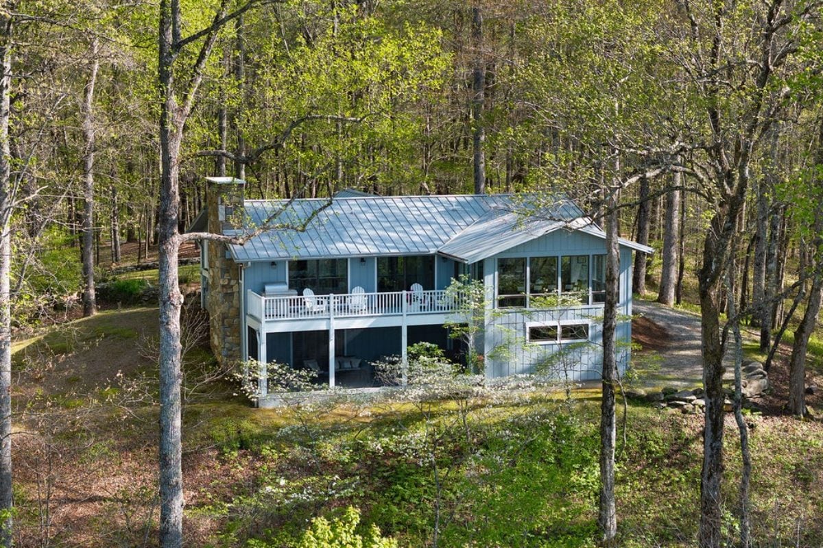 6,140 Sq. Ft. Mansion in Brevard, NC ($17,900,000)