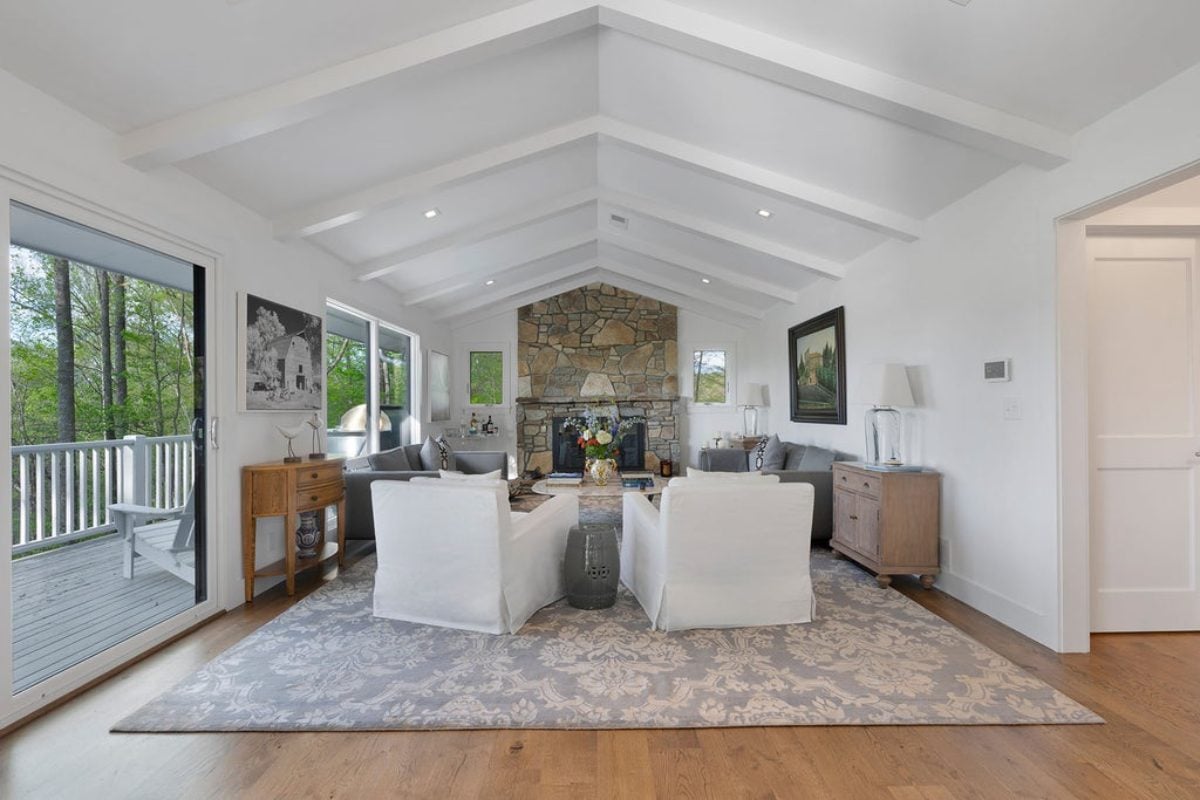 6,140 Sq. Ft. Mansion in Brevard, NC ($17,900,000)