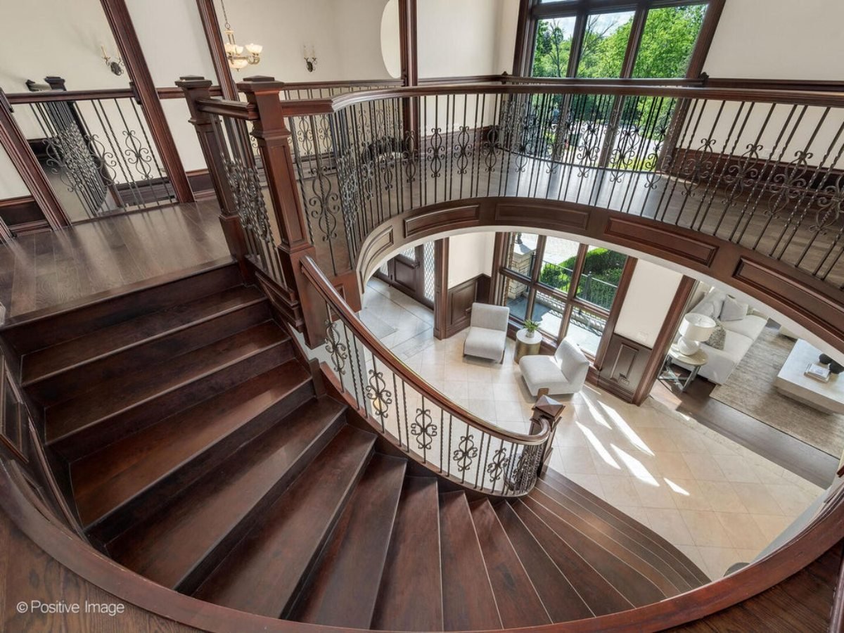 14,600 Sq. Ft. Mansion in Burr Ridge, IL ($4,950,000)