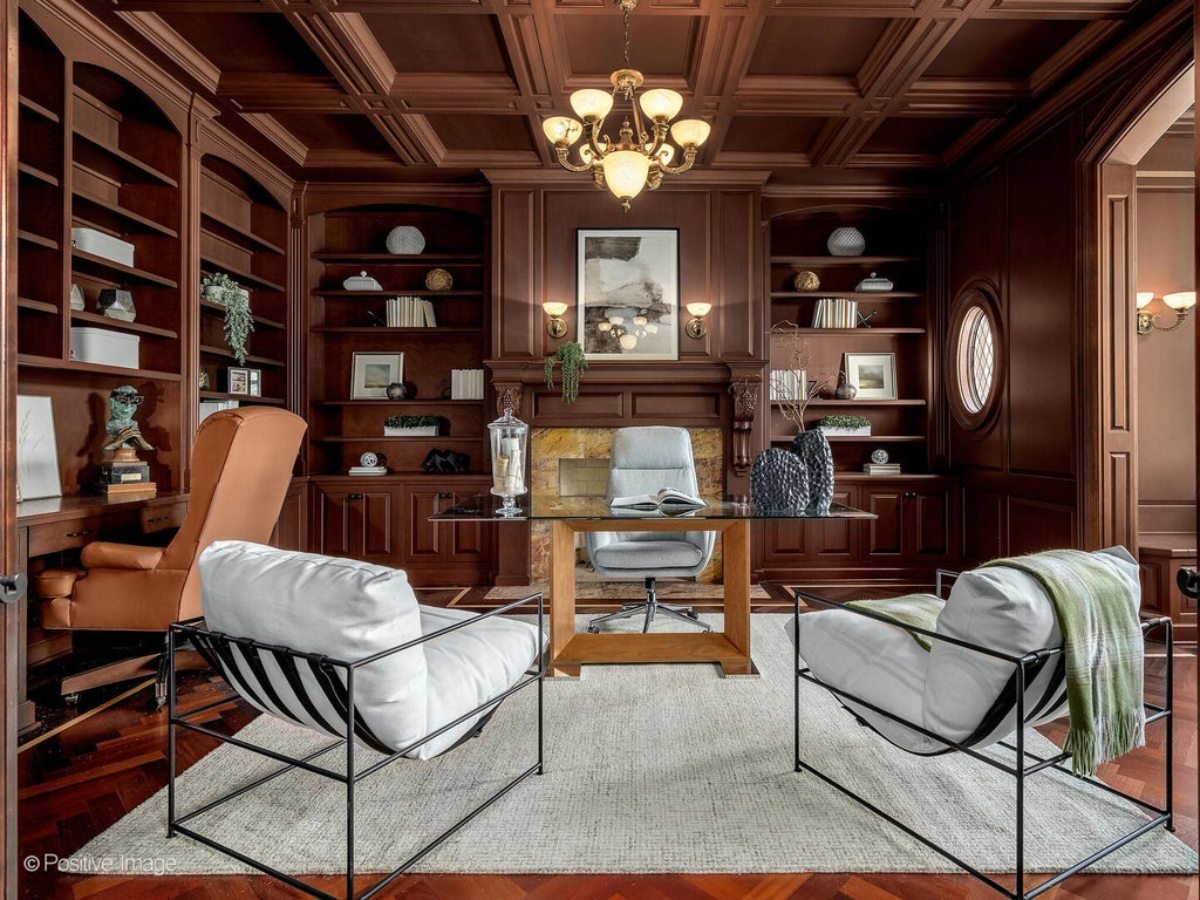 14,600 Sq. Ft. Mansion in Burr Ridge, IL ($4,950,000)