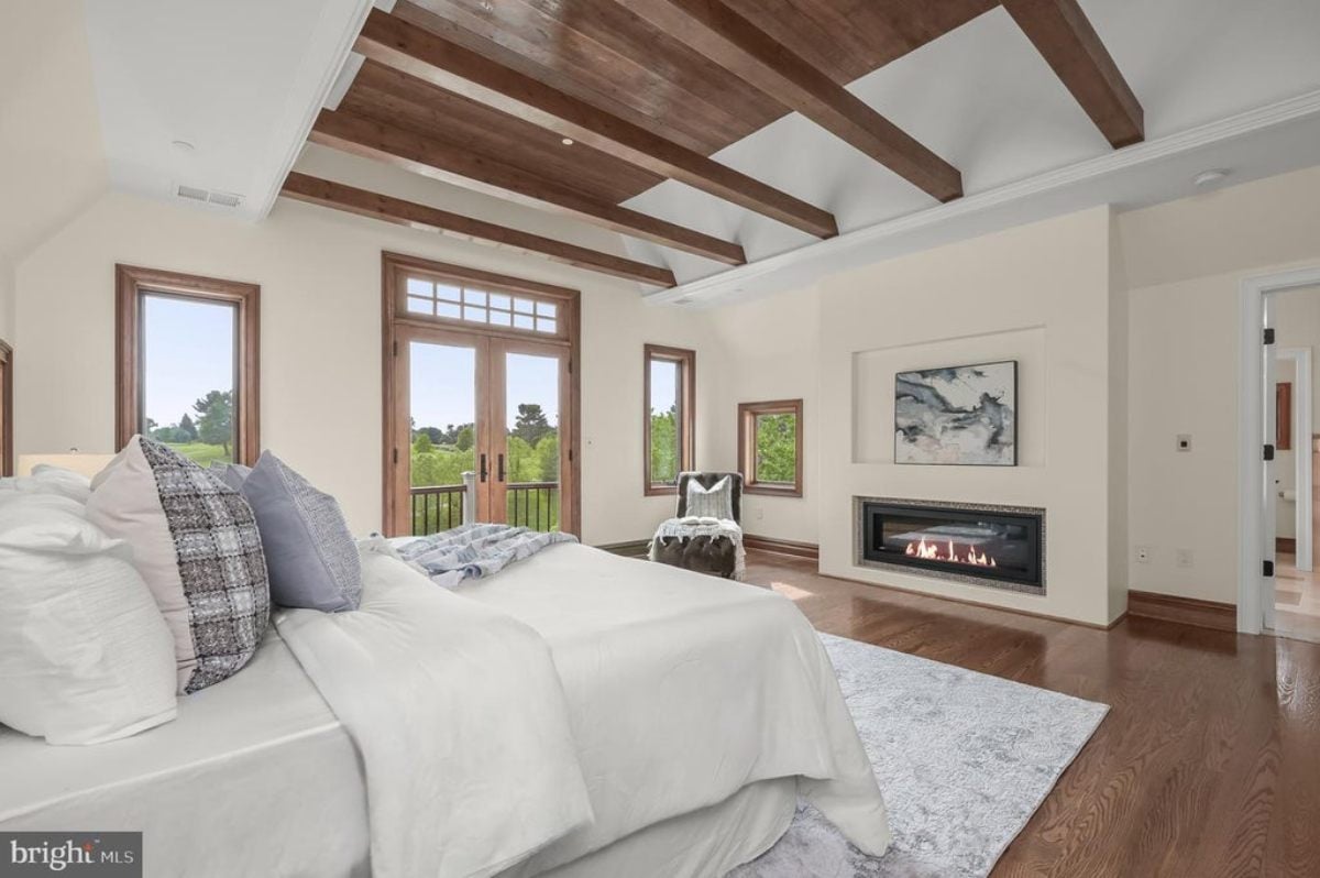 8,532 Sq. Ft. Mansion in Chevy Chase, MD ($7,490,000)