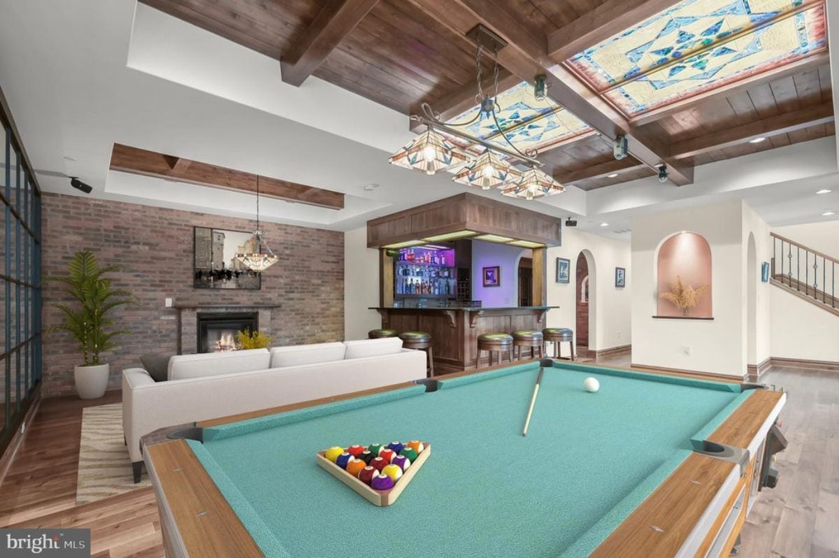 8,532 Sq. Ft. Mansion in Chevy Chase, MD ($7,490,000)