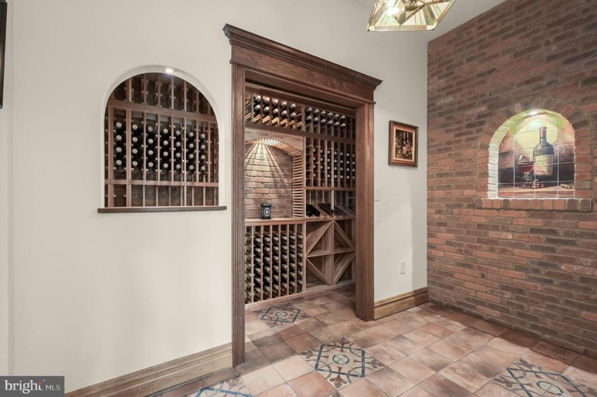 8,532 Sq. Ft. Mansion in Chevy Chase, MD ($7,490,000)