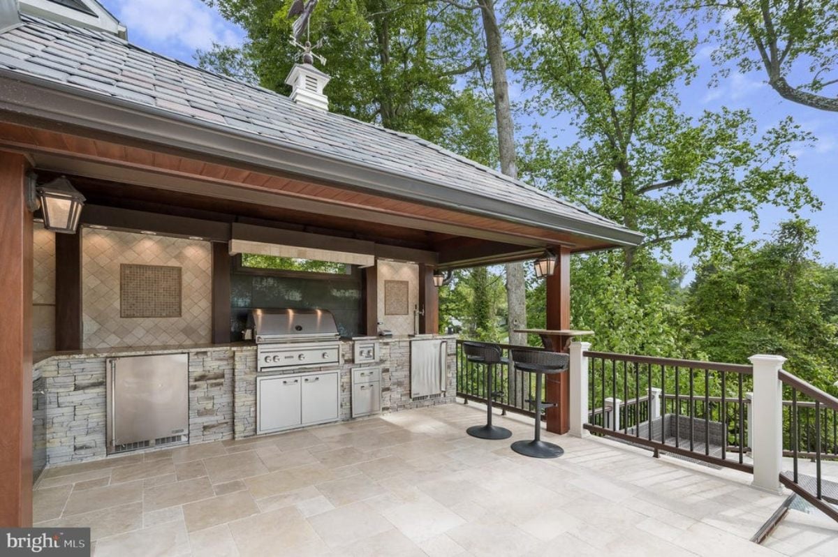 8,532 Sq. Ft. Mansion in Chevy Chase, MD ($7,490,000)