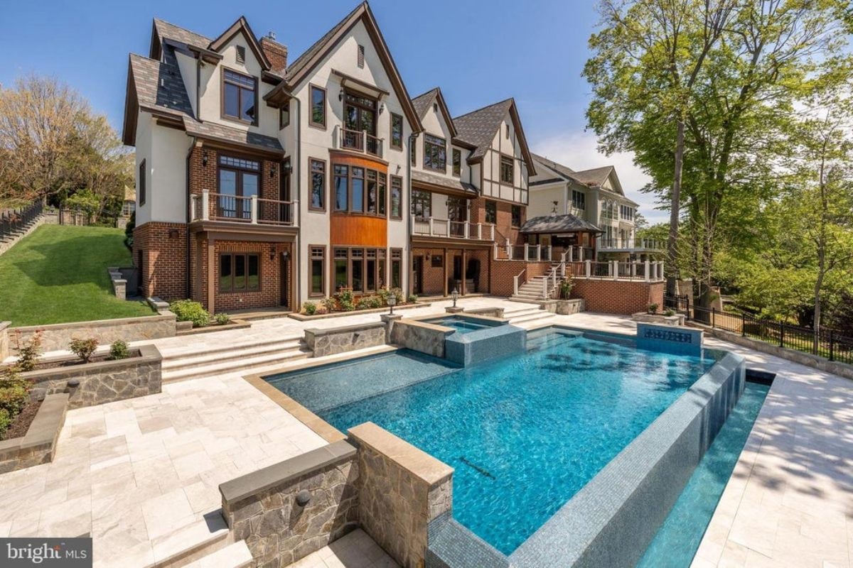 8,532 Sq. Ft. Mansion in Chevy Chase, MD ($7,490,000)