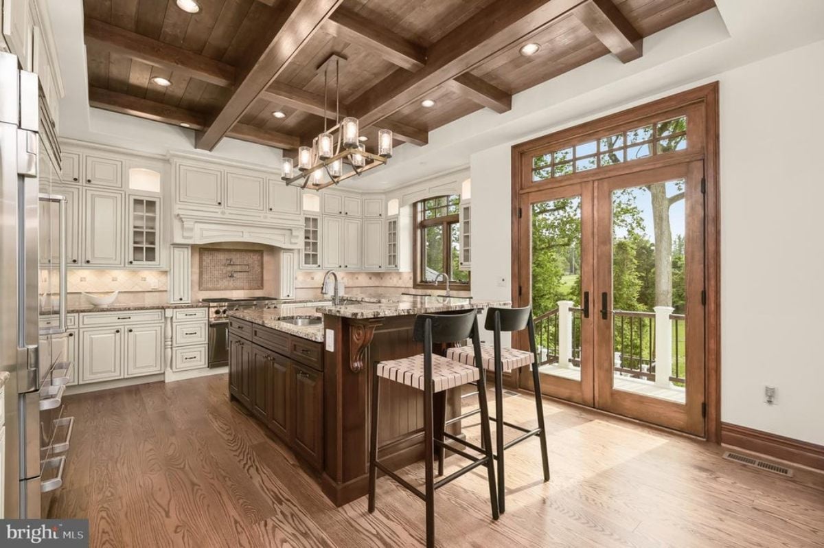 8,532 Sq. Ft. Mansion in Chevy Chase, MD ($7,490,000)