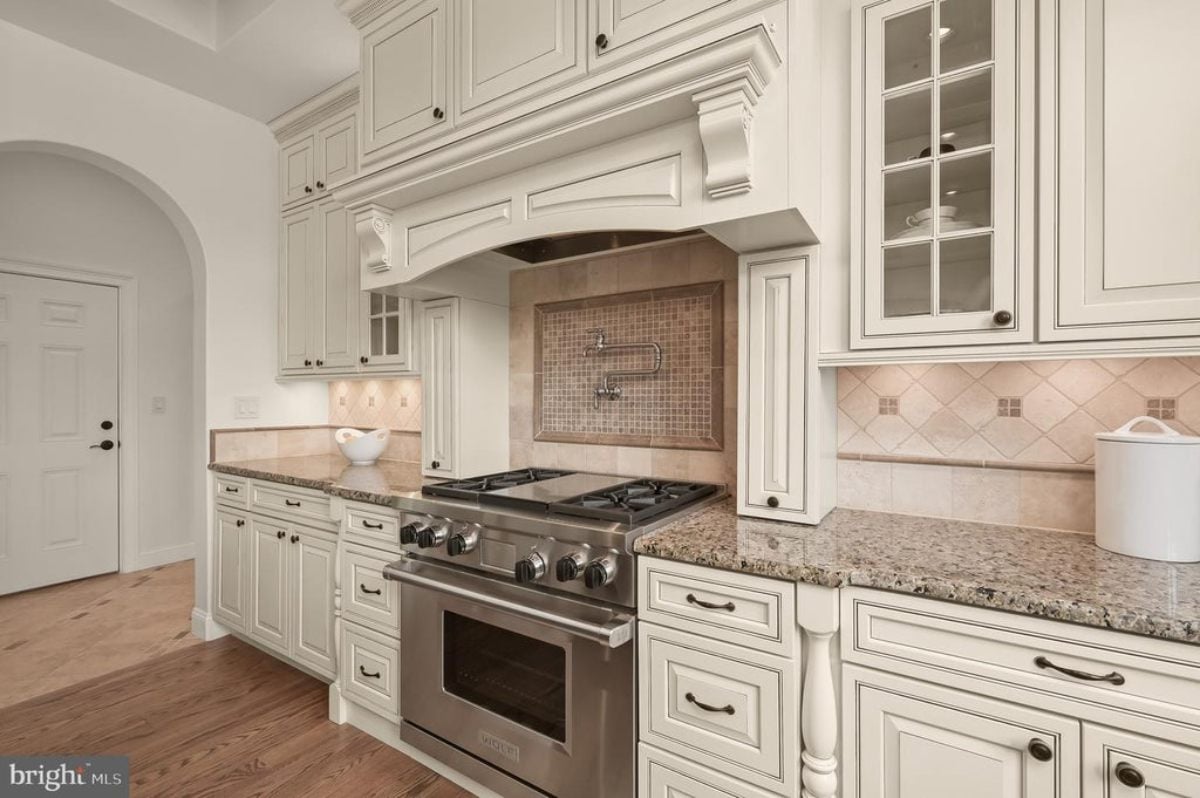 8,532 Sq. Ft. Mansion in Chevy Chase, MD ($7,490,000)