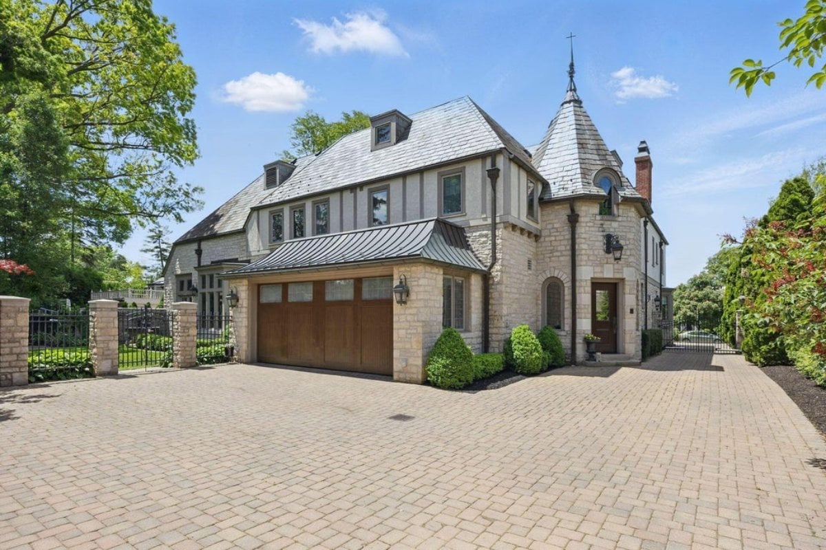 8,416 Sq. Ft. Mansion in Columbus, OR ($3,999,000)
